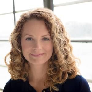 Meet your Posher, Carolyn